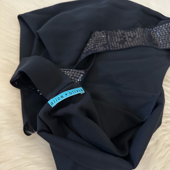 Alive + Olivia Black Sequins Sleeveless T back style top - Picture 12 of 13